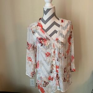 Eddie Bauer floral pull over blouse